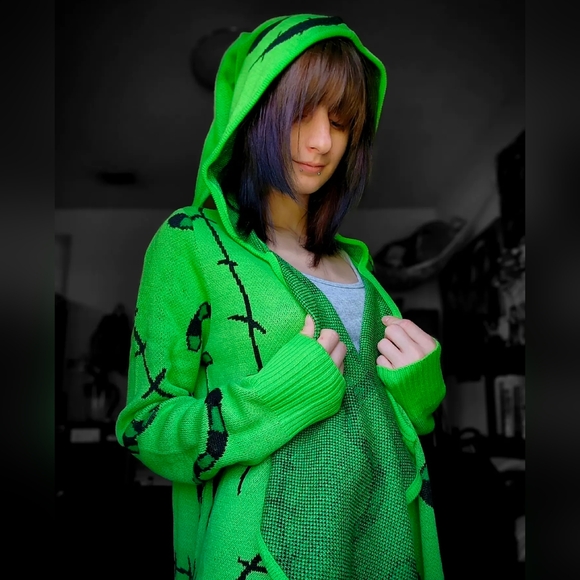 XS Oogie Boogie NBC Cardigan from Hot Topic. - Picture 2 of 8